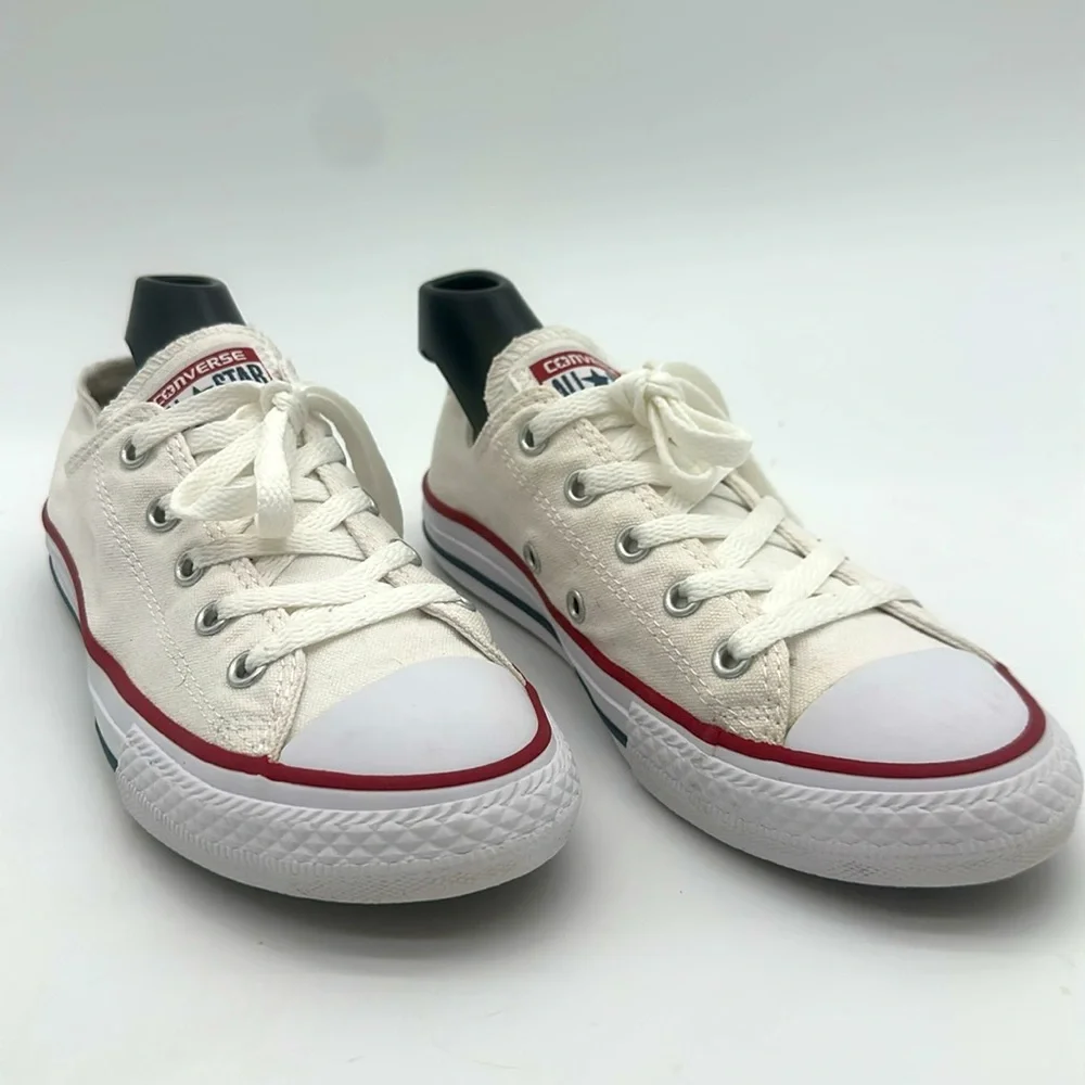 Converse Chuck Taylor All Star Low ~ Youth Size 3 ~ White ~ 3J256